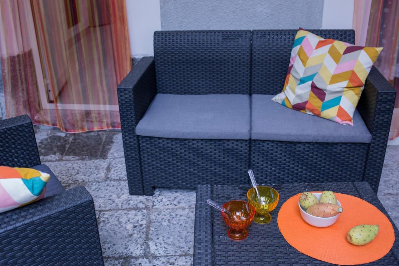 Al Cortile Del Re Luxury Home Catánia Buitenkant foto